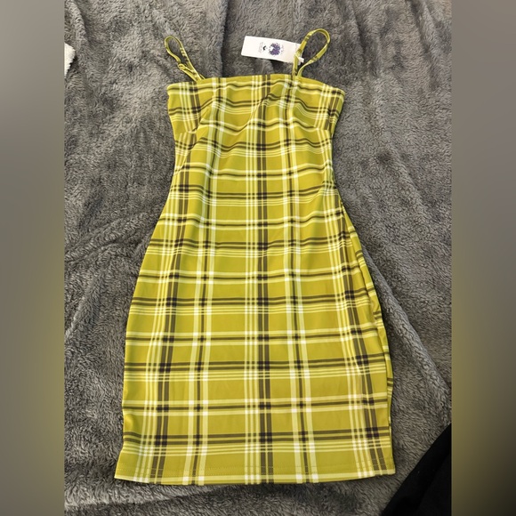 Dresses & Skirts - Plaid Dress